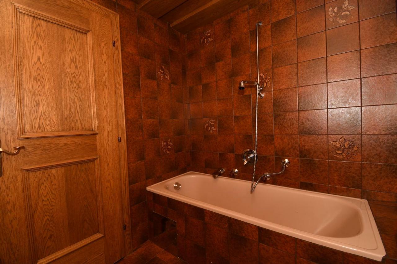 Haus Hubertus Apartment Sankt Leonhard im Pitztal Luaran gambar